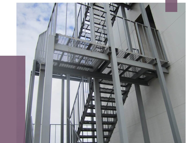 Монтаж пожарных лестниц в Острогожске от 7928 руб.