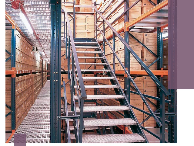 Лестницы складские прочные и безопасные под ключ в Острогожске