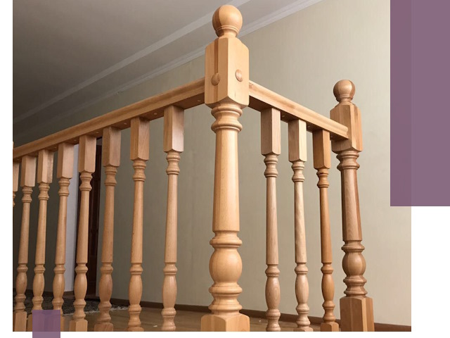 Деревянные перила на заказ в Острогожске: монтаж и изготовление