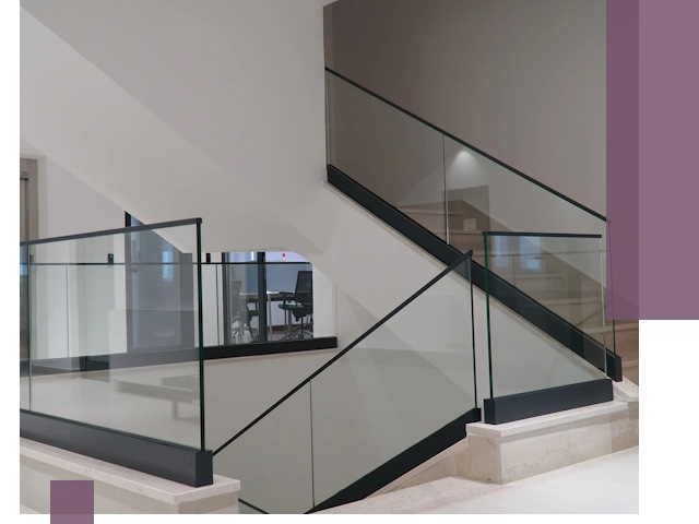 Стеклянные перила премиум-класса с установкой в Острогожске