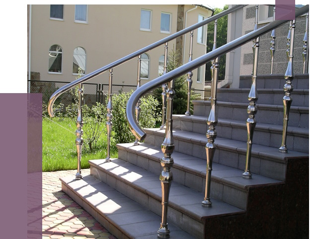 Перила для крыльца в Острогожске от 10953 руб. — монтаж ПРОЛЁТ-Стг